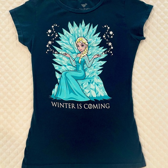 Tops - Frozen Winter Is Coming Elsa GOT Crossover Parody Navy T Shirt- Small